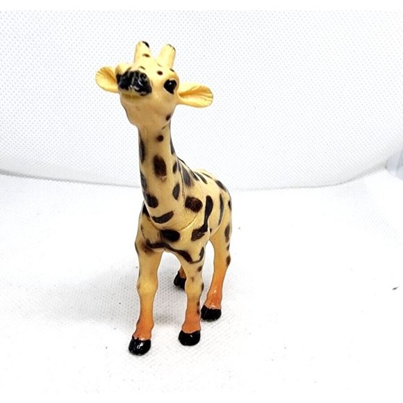 Giraffe Miniature Plastic Toy Home Decor Shelf Sitter Collectible Gift - Picture 2 of 12